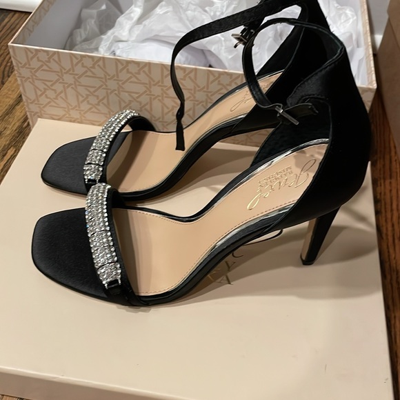 Badgley Mischka black satin Ranya jewelled heels - Picture 2 of 6